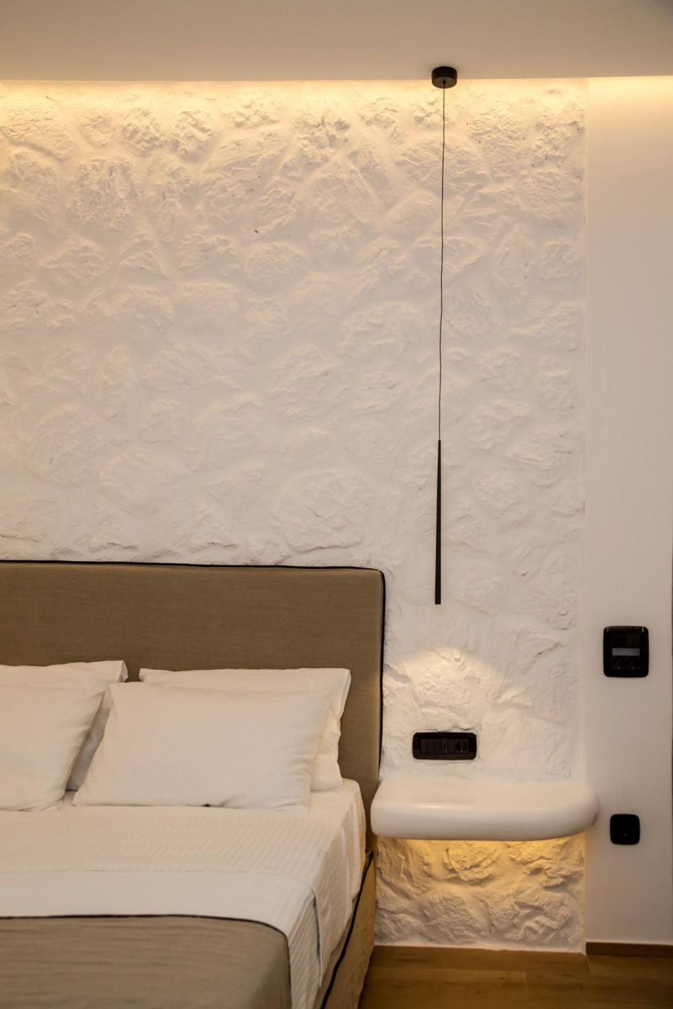 Levantes Luxury Suites II Tínos エクステリア 写真